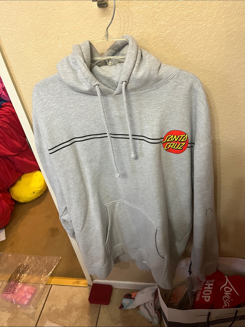 Santa Cruz Skateboards Light Gray Pullover Hoodie with Logo Patch